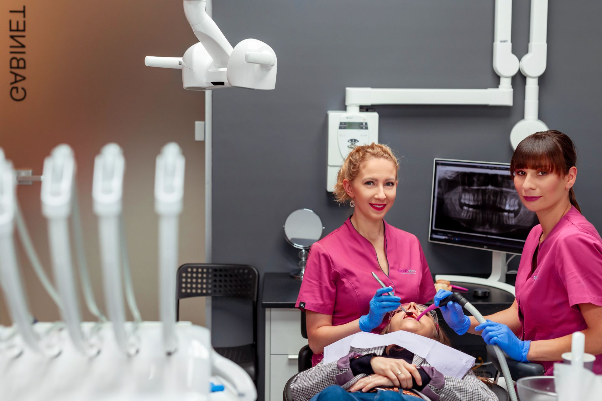 5L5A3598 Prywatny stomatolog Jarosław | kompleksowe leczenie zębów | Implanty zębów